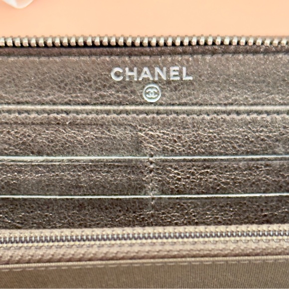 RARE Chanel Camellia Flower Long Zippy Wallet Metallic Silver - Picture 9 of 15